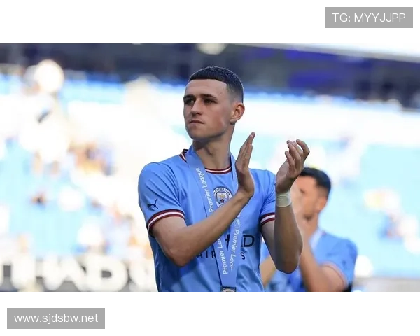 曼城中场控制力下滑,结构变化加剧表现波动 曼城中场控制力下滑,结构变化加剧表现波动