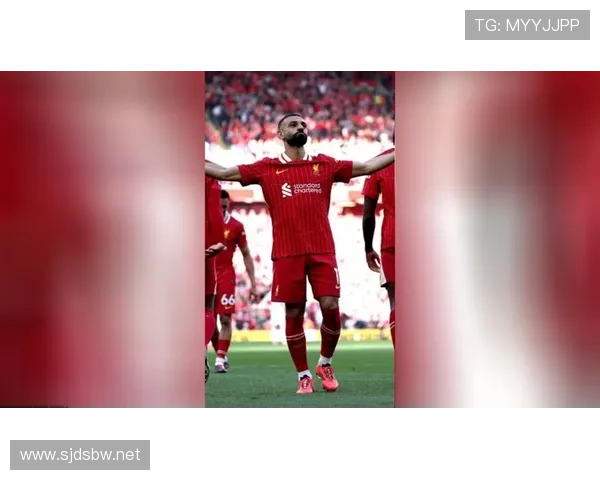 阿贾克斯关键比赛表现下滑,对赛季竞争格局带来变化 阿贾克斯关键比赛表现下滑,对赛季竞争格局带来变化