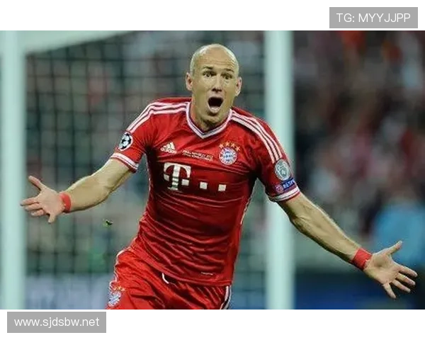 德国足球豪门拜仁慕尼黑为何陷入战术僵化危机?这已成球队能否续写荣耀的最大争议! 德国足球豪门拜仁慕尼黑为何陷入战术僵化危机?这已成球队能否续写荣耀的最大争议!