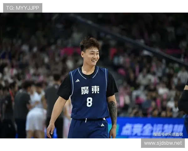 赵睿训练完直接去吃烧烤？这生活也太接地气了吧！