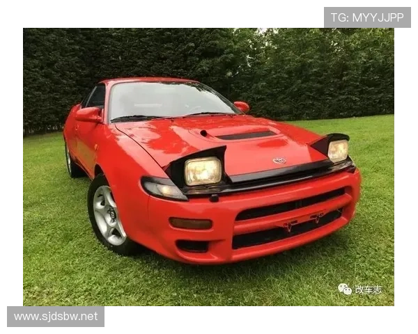 孔帕尼家里炸锅了？居然有人见过他买了跑车没回家！