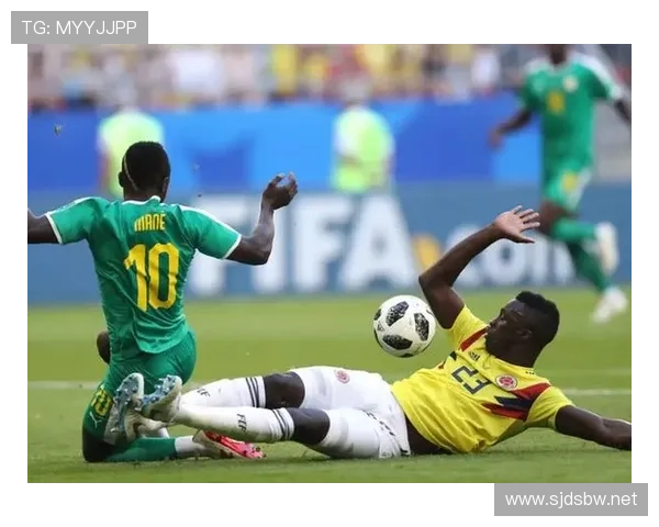 范戴克：后场长传发动进攻的关键枢纽